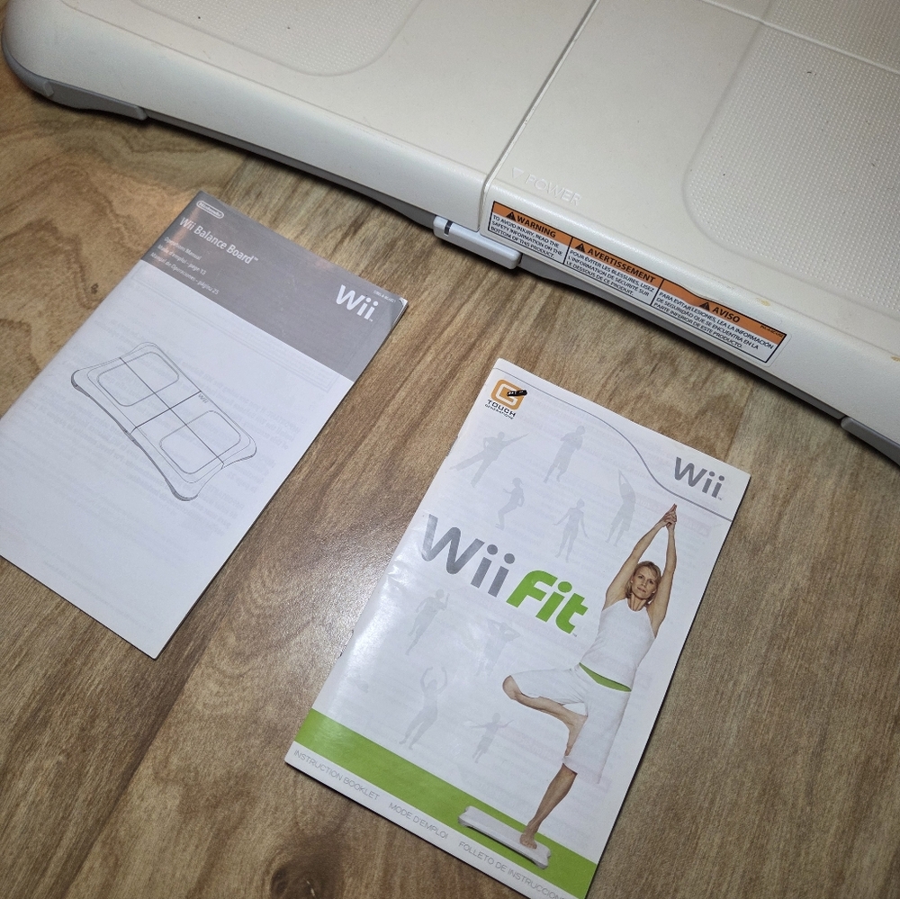 Wii Fit Balance Board, NO GAME and Manual - Picture 3 of 4